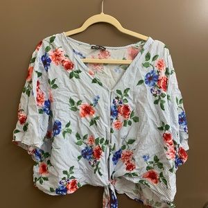 Plus Size Floral Crop Top
